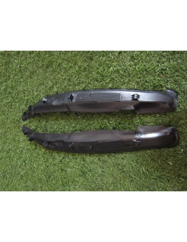 [93088] PLASTICO - VOLKSWAGEN GOLF VII LIM....