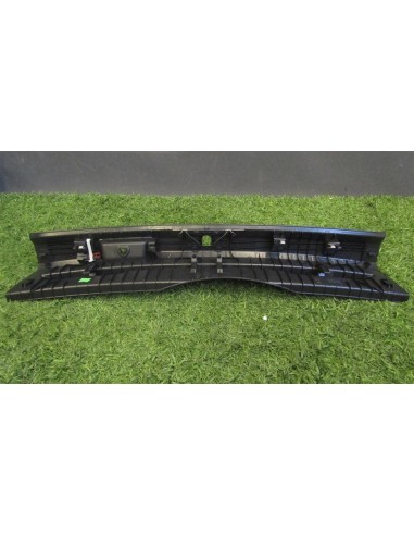 [93112] PLASTICO - VOLKSWAGEN GOLF VII LIM....