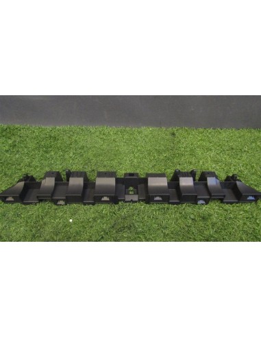 [93092] PLASTICO - VOLKSWAGEN GOLF VII LIM....