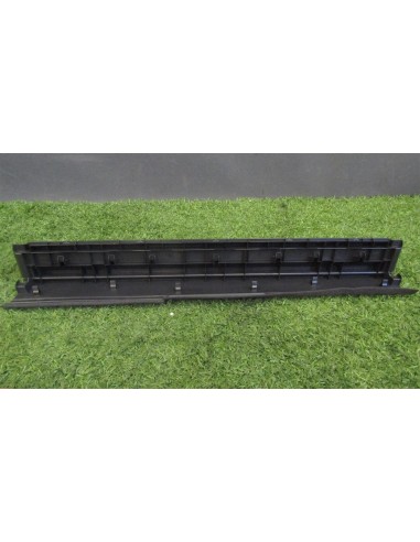 [93087] PLASTICO - VOLKSWAGEN GOLF VII LIM....