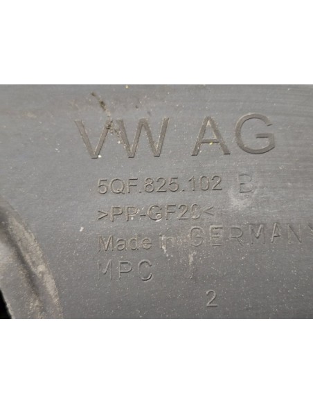 [102130] PLASTICO - VOLKSWAGEN TIGUAN ALLSPACE(BW2)