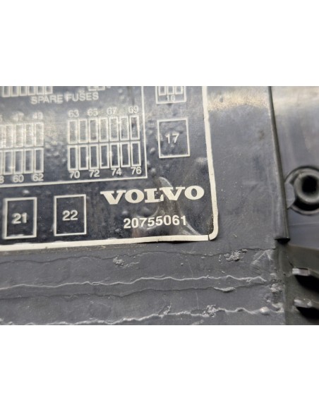 [106667] PLASTICO INTERIOR - VOLVO FH 12 2002 - (01/2002 - 01/2006)