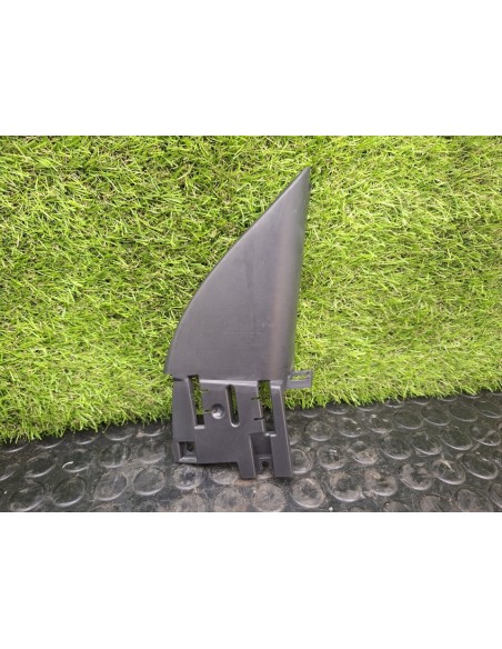 [102394] PLASTICO INTERIOR - VOLKSWAGEN T-ROC (01/2017 - 12/2020)