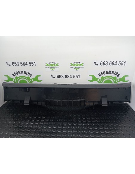 [96942] PLASTICO INTERIOR - AUDI A8 (D2) (01/1994 - 01/1999)