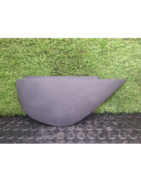 [102092] PLASTICO INTERIOR - VOLKSWAGEN GOLF VI (5K1)