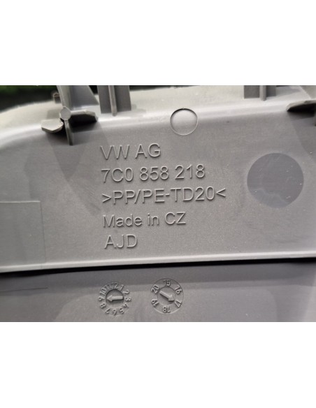 [102224] PLASTICO INTERIOR - VOLKSWAGEN CRAFTER (01/2019 - ...)