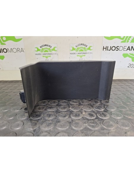 [102245] PLASTICO INTERIOR - VOLKSWAGEN CRAFTER (01/2019 - ...)