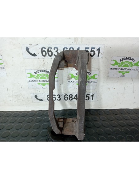 [103900] PORTA PINZA DELANTERA DERECHA - IVECO DAILY FURGÓN (01/2014 - ...)