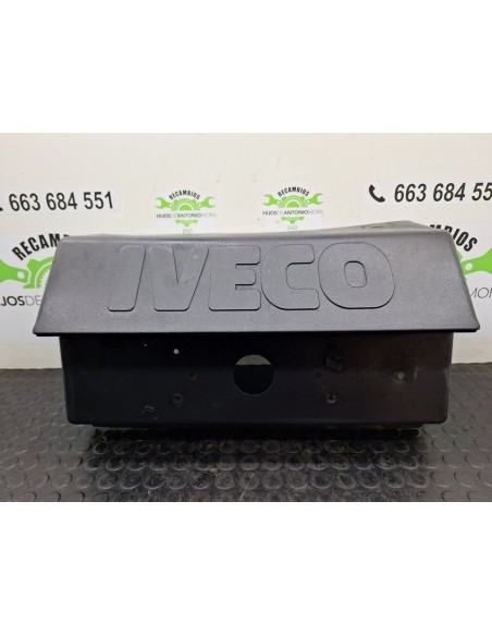 [100322] PORTAPILOTO TRASERO IZQUIERDO - IVECO STRALIS (AS) (01/2012 - 01/2019)