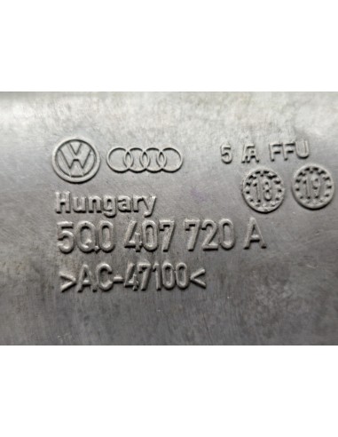 [104871] PROTECTOR - VOLKSWAGEN GOLF VII LIM....