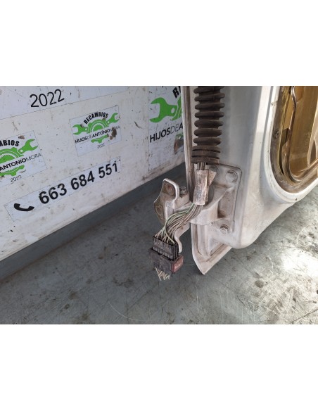 [100118] PUERTA DELANTERA DERECHA - RENAULT MIDLUM (01/2000 - 12/2013)