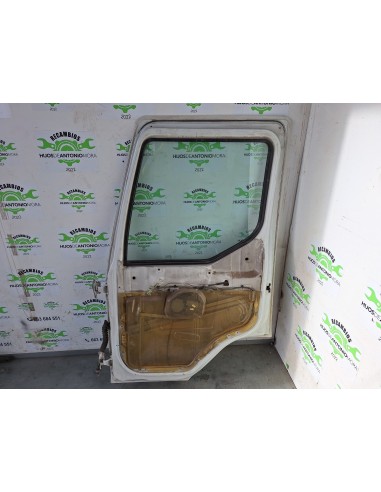 [100118] PUERTA DELANTERA DERECHA - RENAULT...