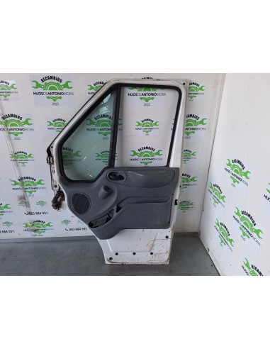 [102063] PUERTA DELANTERA DERECHA - FORD...