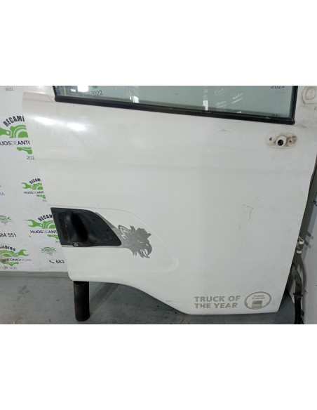 [105386] PUERTA DELANTERA DERECHA - SCANIA SERIE 4 (P/R 94 G) (01/1996 - 01/2004)