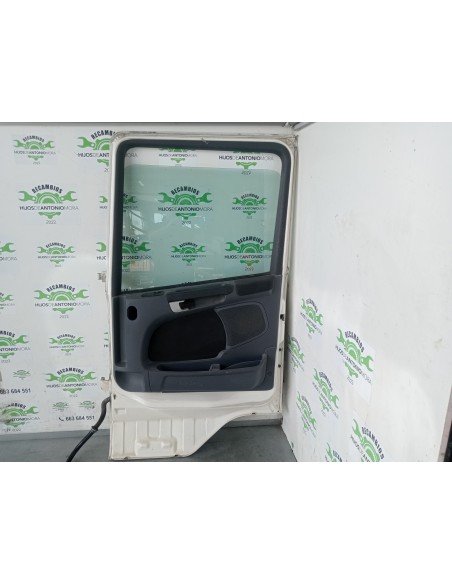 [105699] PUERTA DELANTERA DERECHA - SCANIA SERIE 4 (P/R 94 G) (01/1996 - 01/2004)