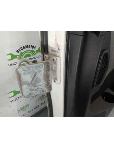 [106438] PUERTA DELANTERA DERECHA - MAN TGX 18.XXX (01/2007 - 12/2017)