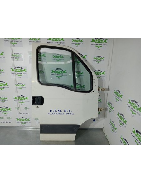 [98602] PUERTA DELANTERA DERECHA - IVECO DAILY PR (01/2011 - 12/2014)