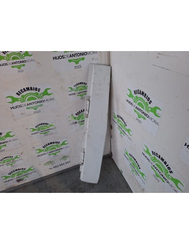 [104180] PUERTA DELANTERA IZQUIERDA - RENAULT...