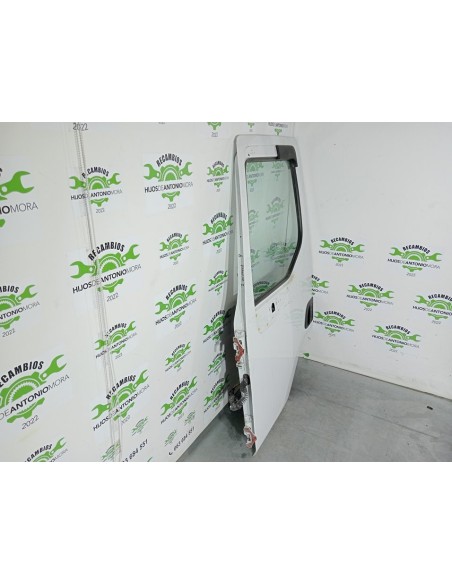 [100211] PUERTA DELANTERA IZQUIERDA - RENAULT PREMIUM ROUTE -2006 (01/2005 - 01/2013)