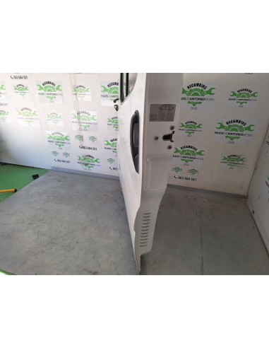 [100451] PUERTA DELANTERA IZQUIERDA - NISSAN...