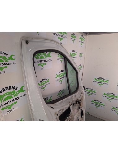 [100451] PUERTA DELANTERA IZQUIERDA - NISSAN...