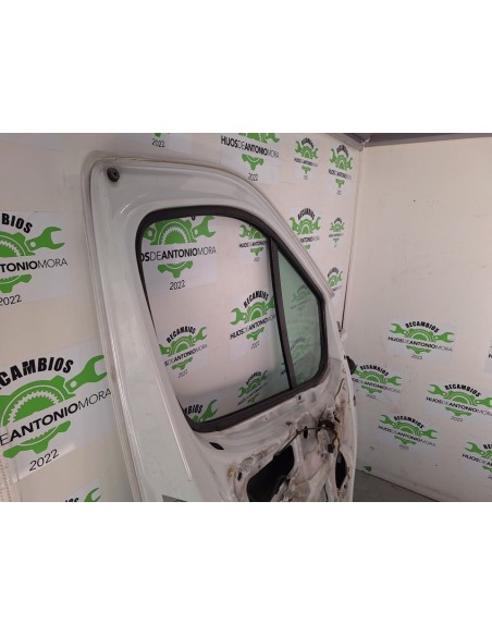[100451] PUERTA DELANTERA IZQUIERDA - NISSAN PRIMASTAR (X83)