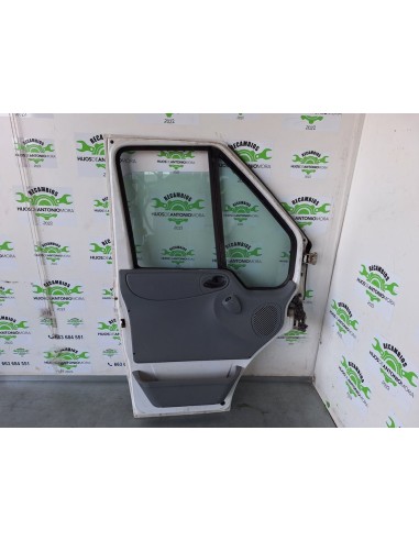 [102064] PUERTA DELANTERA IZQUIERDA - FORD...