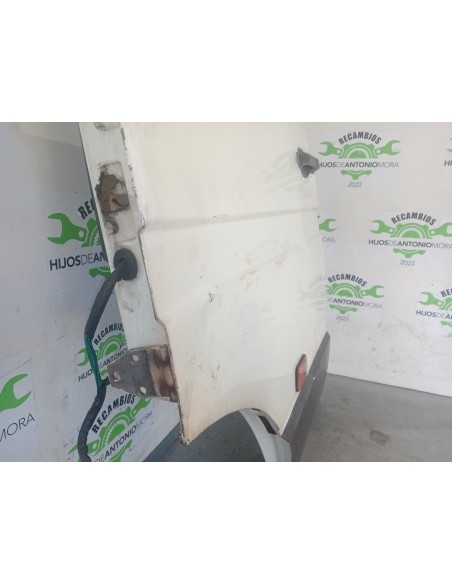 [104968] PUERTA DELANTERA IZQUIERDA - IVECO DAILY CAJA ABIERTA / VOLQUETE (01/1989 - 01/1999)