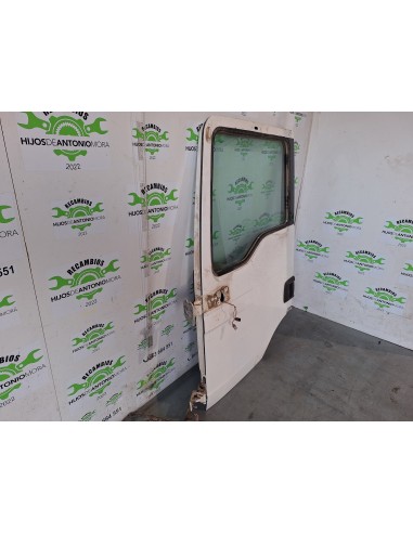 [105671] PUERTA DELANTERA IZQUIERDA - MAN TG -...