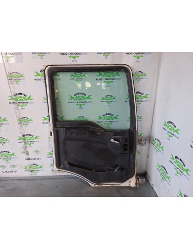 [105671] PUERTA DELANTERA IZQUIERDA - MAN TG -...