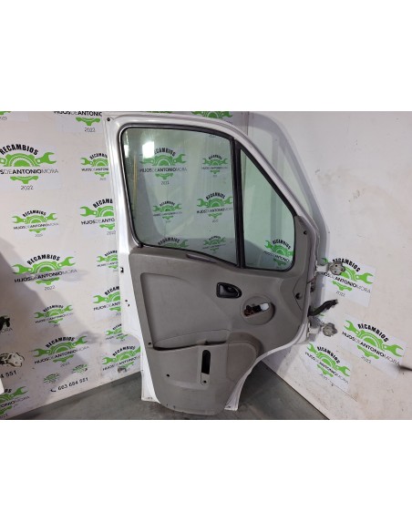 [106364] PUERTA DELANTERA IZQUIERDA - RENAULT MASTER MAXI CAJA CERRADA (01/2002 - ...)