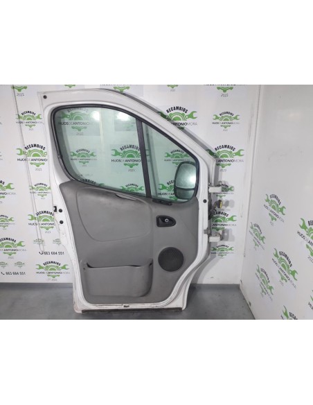 [98494] PUERTA DELANTERA IZQUIERDA - RENAULT TRAFIC COMBI