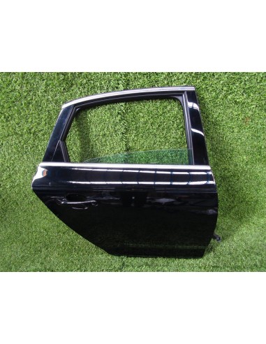[92601] PUERTA TRASERA DERECHA - AUDI A4...