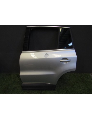 [93831] PUERTA TRASERA IZQUIERDA - VOLKSWAGEN...