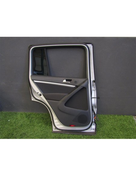 [93831] PUERTA TRASERA IZQUIERDA - VOLKSWAGEN TIGUAN