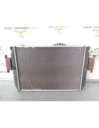 [104900] RADIADOR AGUA - IVECO DAILY CAJA CERRADA