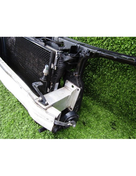 [92694] RADIADOR COMPLETO CON TRAVERSA - AUDI A4 AVANT (B5)