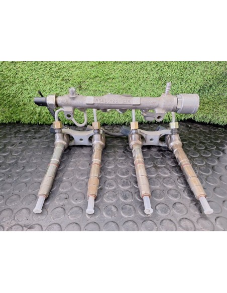 [102905] RAMPA INYECTORA - VOLKSWAGEN T-ROC (01/2017 - 12/2020)