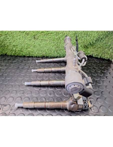 [102905] RAMPA INYECTORA - VOLKSWAGEN T-ROC (01/2017 - 12/2020)