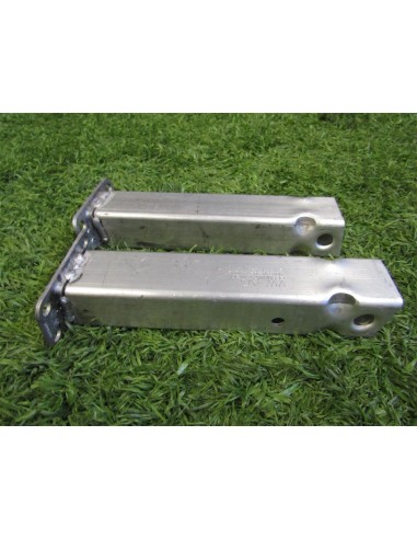 [93758] REFUERZO PARAGOLPES DELANTERO -...