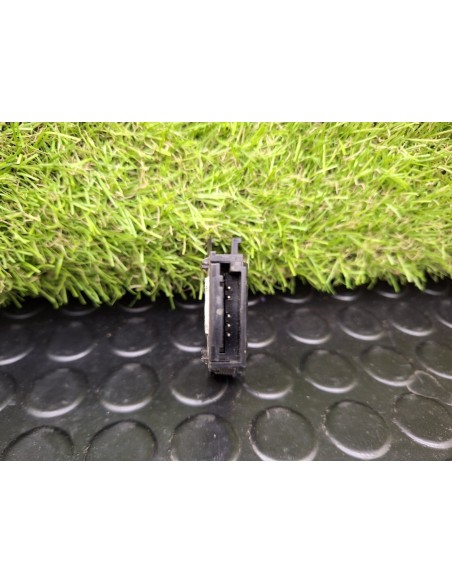 [101538] REGULADOR FLUJO DE AIRE - AUDI A8 (D2) (01/1994 - 01/1999)