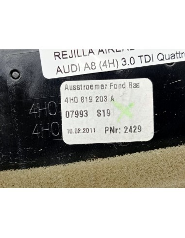 [95682] REJILLA AIREADORA - AUDI A8 (D2)...