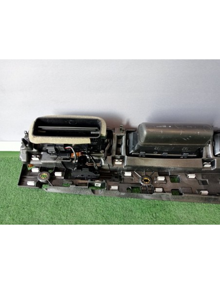 [94777] REJILLA AIREADORA - AUDI Q7 (4M) (01/2015 - 12/2019)