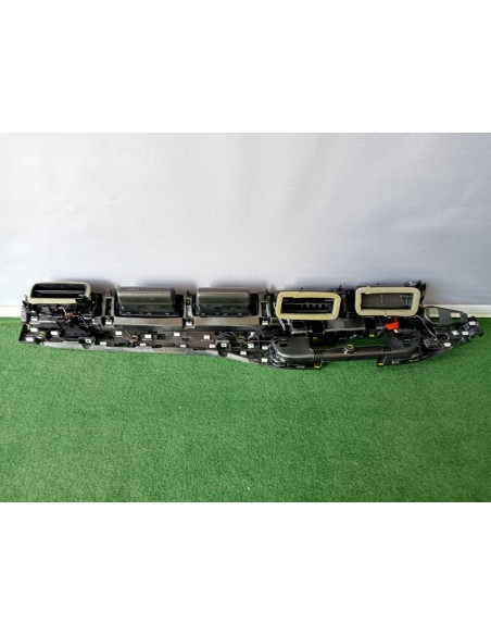 [94777] REJILLA AIREADORA - AUDI Q7 (4M) (01/2015 - 12/2019)