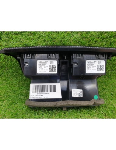 [95294] REJILLA AIREADORA - AUDI A8 (D2)...