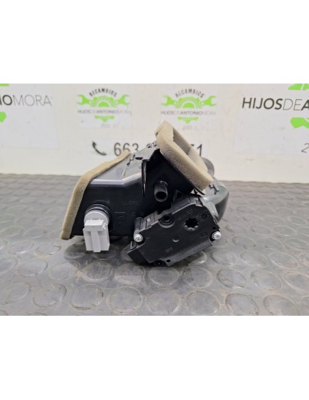 [101202] REJILLA AIREADORA - AUDI A8 (D2) (01/1994 - 01/1999)