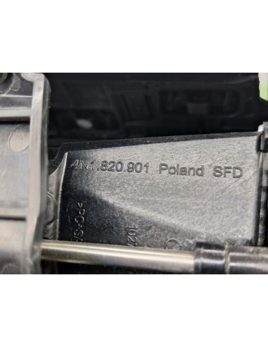 [101212] REJILLA AIREADORA - AUDI A8 (D2)...