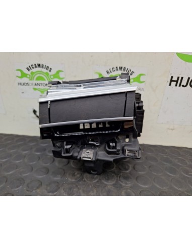 [101212] REJILLA AIREADORA - AUDI A8 (D2)...