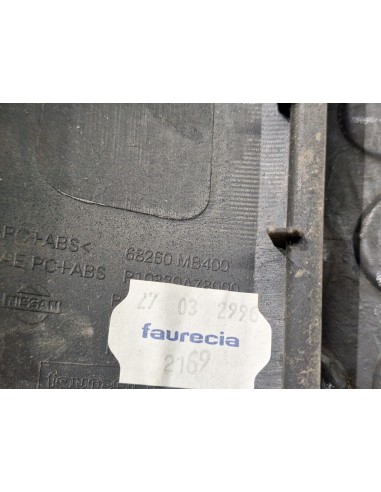 [105738] REJILLA AIREADORA - RENAULT MAXITY...