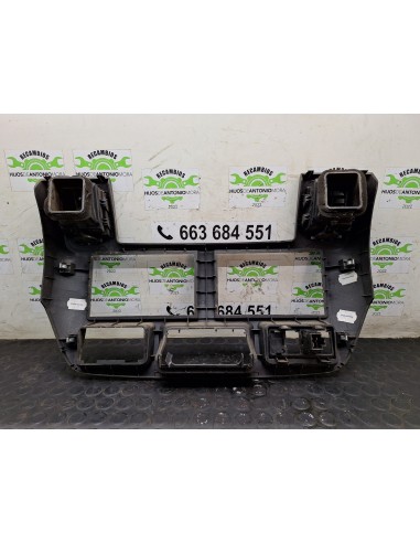 [105738] REJILLA AIREADORA - RENAULT MAXITY...